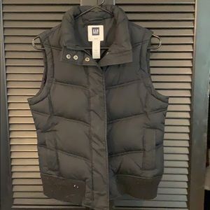Gap down vest